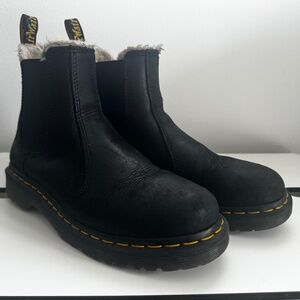 Dr. Martens - Womens Faux Fur Lined Chelsea Boots